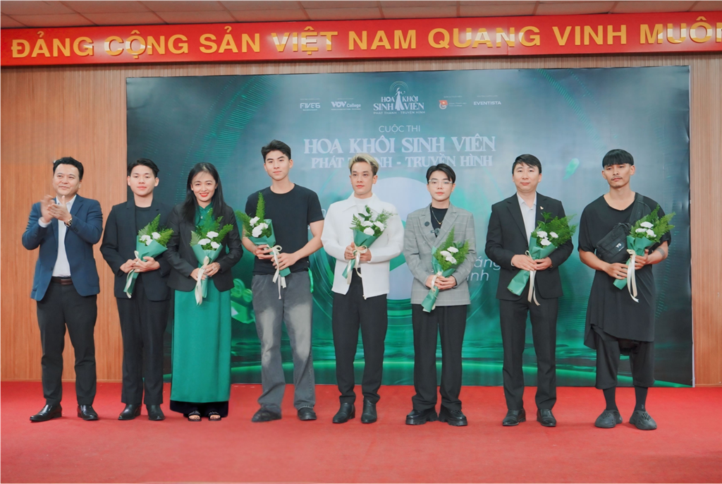 VOV College khởi động Hoa khôi Sinh viên Phát thanh – Truyền hình năm 2025: Giọng sáng – Dáng xinh